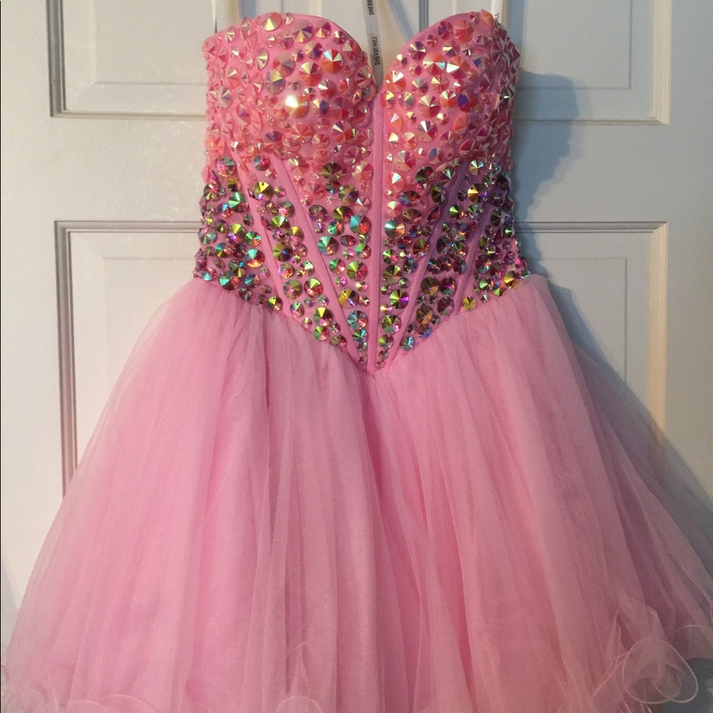 Homecoming dress